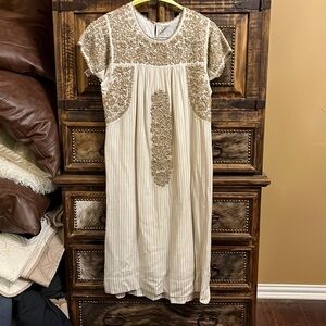 Midi embroidered dress